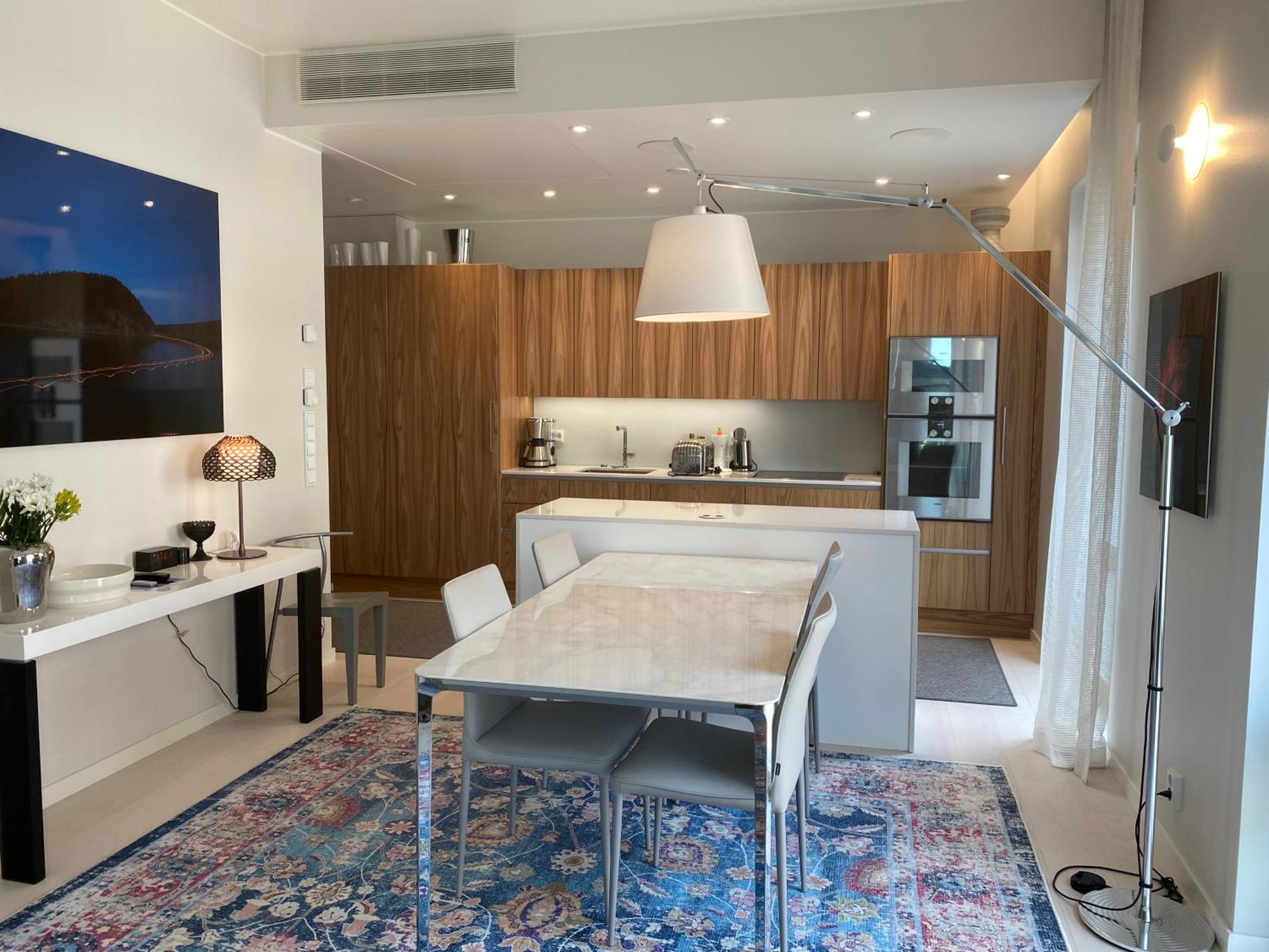 Luxury City Seafront Apartment With Balcony Helsínquia Exterior foto